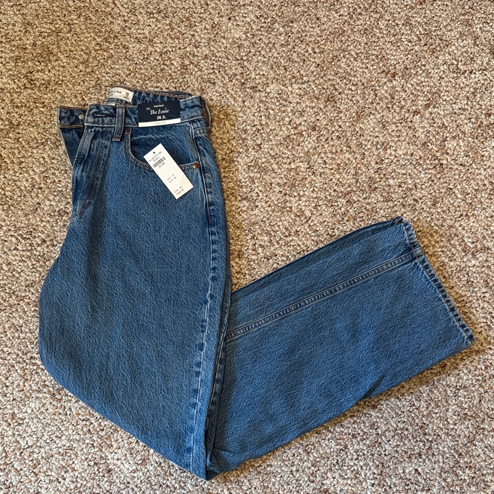 Abercrombie & Fitch Women's Straight Leg Blue Jeans